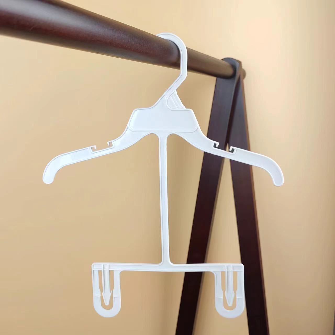 10 stuks kinderkledinghangers  - Baby Clothing Onesies recensie en prijs
