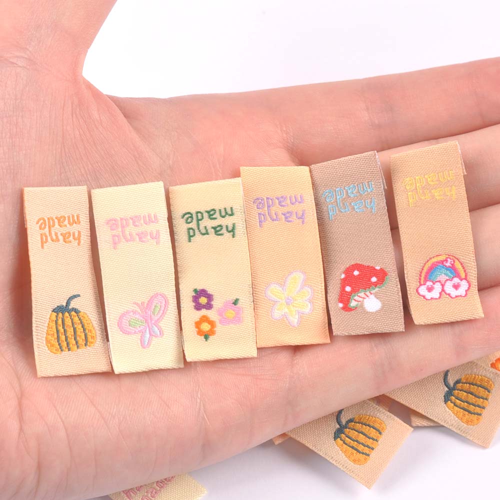 50 Stuks Mooie Paddestoel/Bana - Baby Clothing Labels recensie en prijs