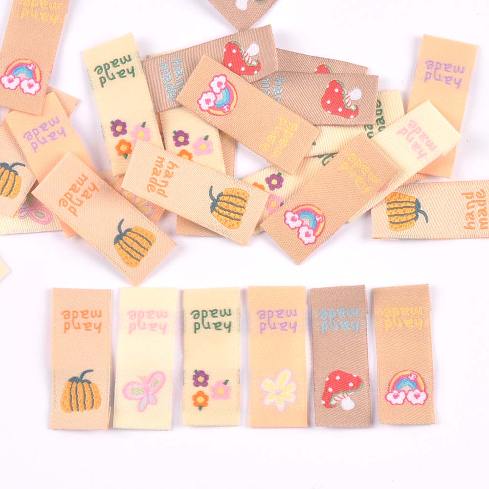 50 Stuks Mooie Paddestoel/Bana - Baby Clothing Labels recensie en prijs