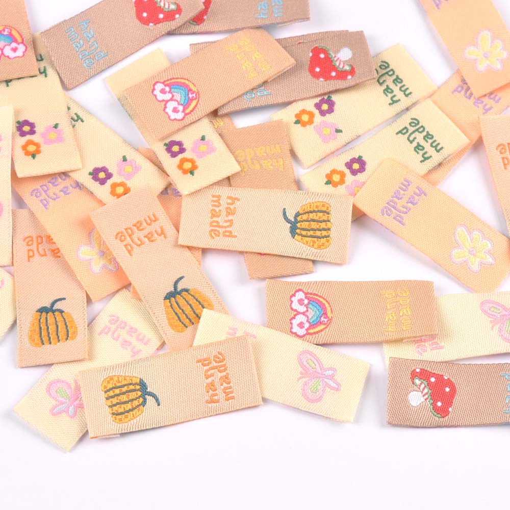 50 Stuks Mooie Paddestoel/Bana - Baby Clothing Labels recensie en prijs